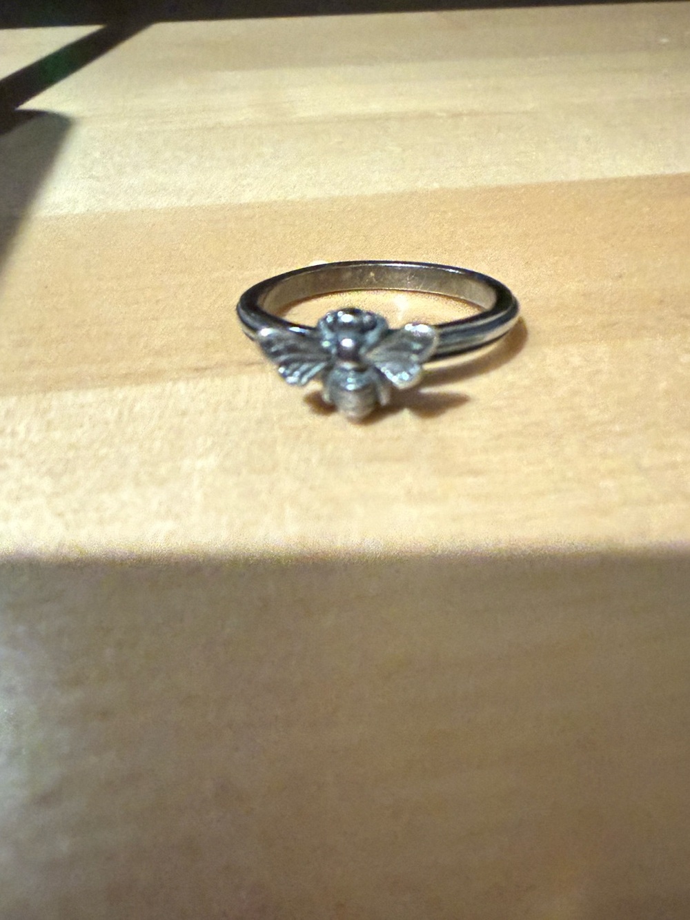 RARE/RETIRED James Avery Honey Bee Ring Size 7